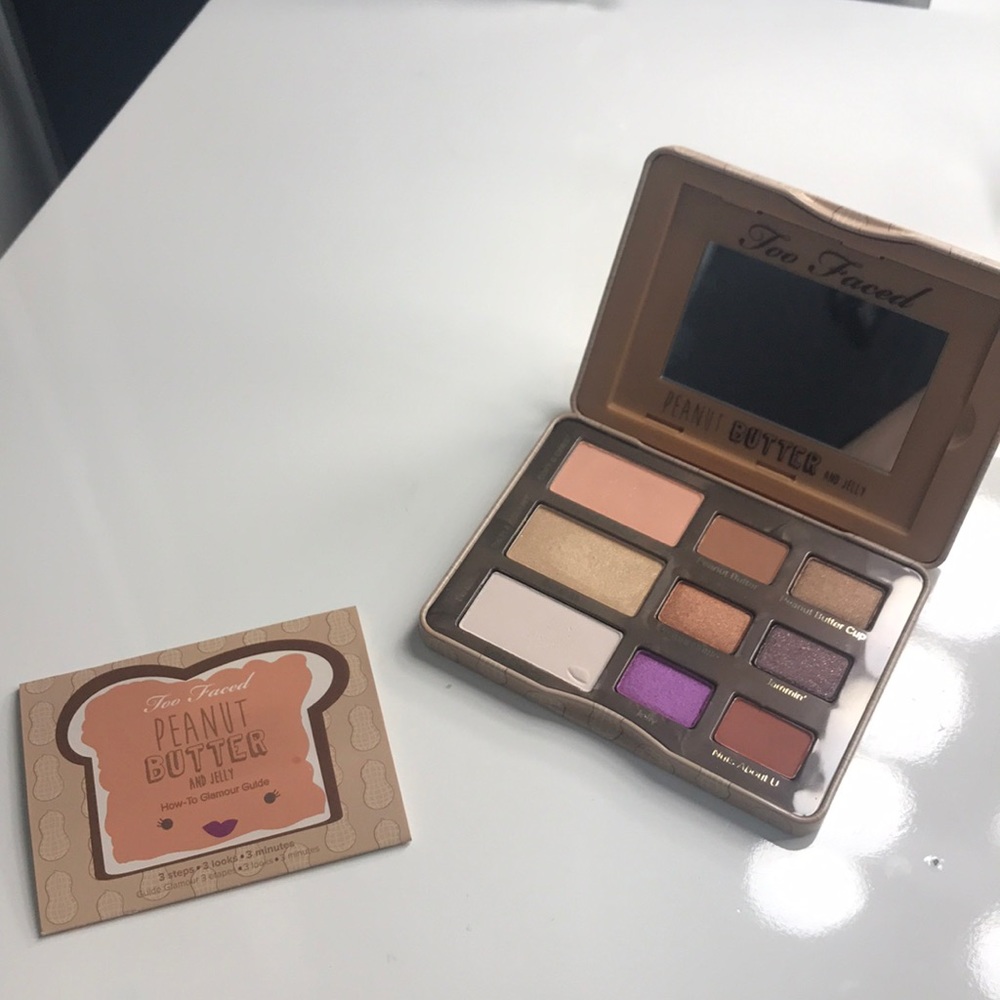 Too Faced Peanut Butter & Jelly Palette